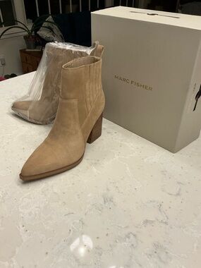 Marc Fisher Yale Suede Pointy Toe Chelsea Booties - Tan/Taupe